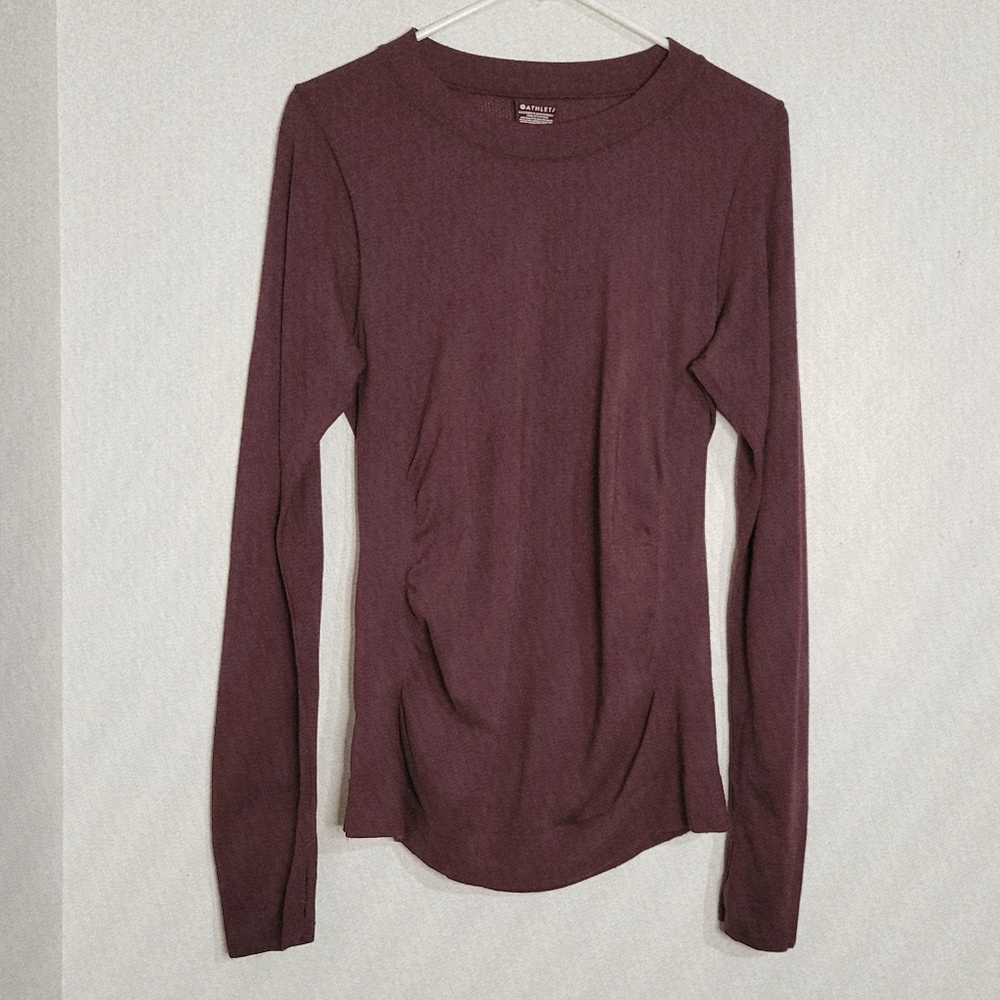 Athleta Performance Base Layer Wool Blend Purple Long Sleeve Shirt. Womens Med.
